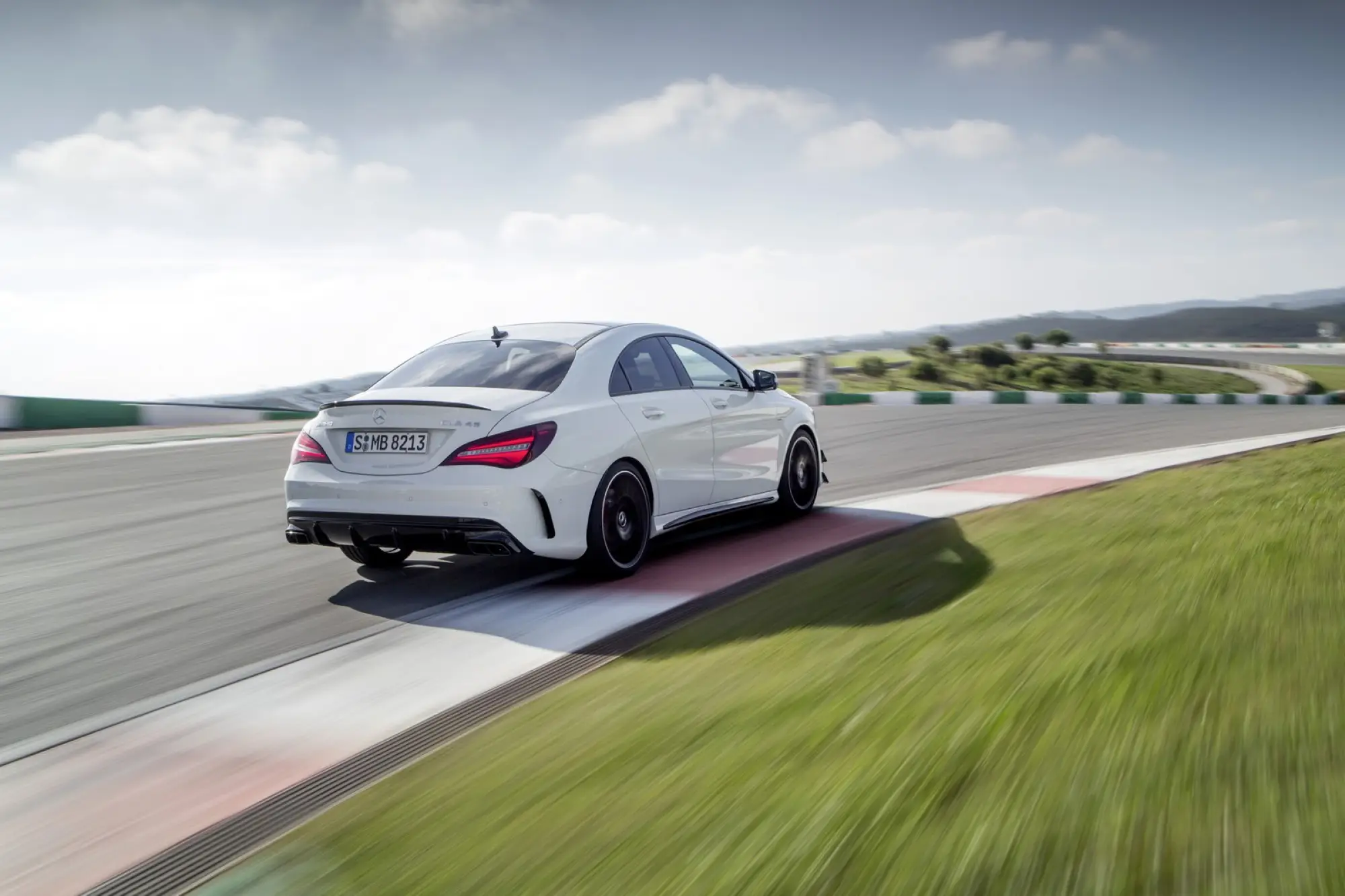 Mercedes CLA e CLA Shooting Brake 2016 - 30