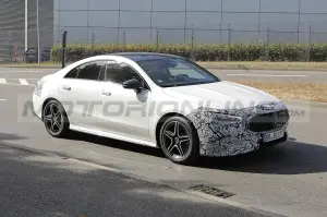 Mercedes CLA e CLA Shooting Brake 2023 - Foto Spia 26-08-2022