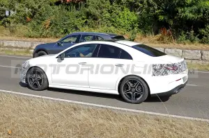 Mercedes CLA e CLA Shooting Brake 2023 - Foto Spia 26-08-2022