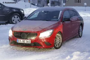 Mercedes CLA Shooting Brake 2015 - Foto spia 24-01-2014