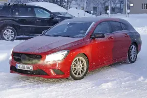 Mercedes CLA Shooting Brake 2015 - Foto spia 24-01-2014