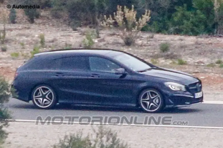 Mercedes CLA Shooting Brake - Foto spia 4-12-2013 - 2