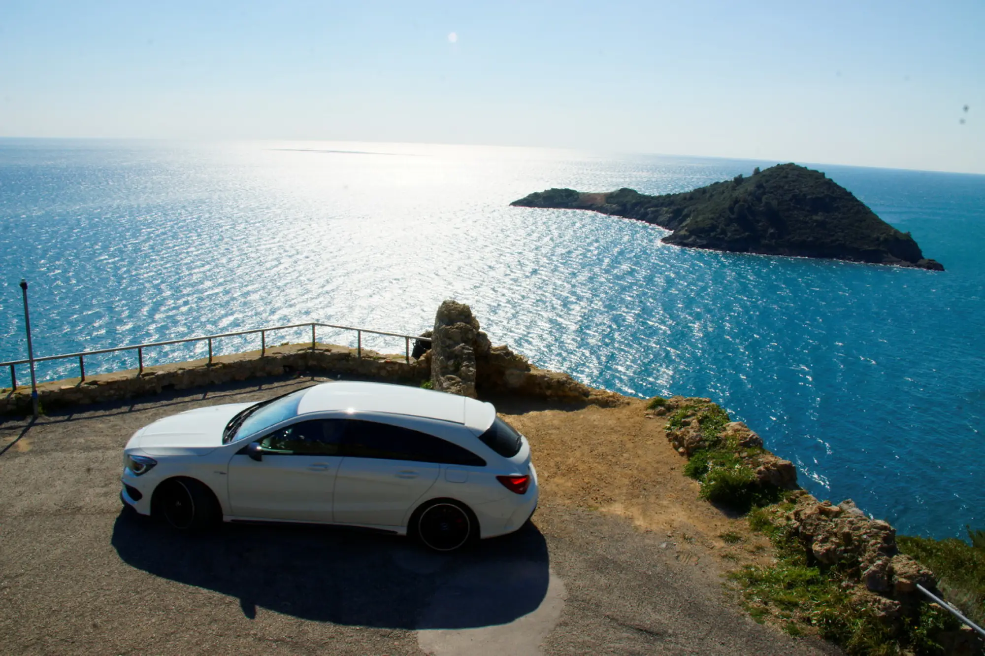 Mercedes CLA Shooting Brake - Primo contatto - 35