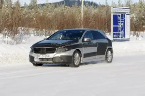 Mercedes Classe A 2012 foto spia febbraio 2012