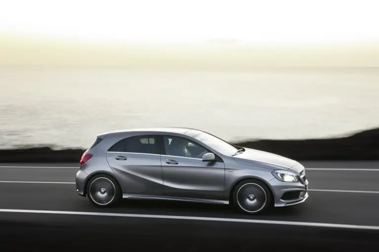 Mercedes Classe A 2012 immagini - 102