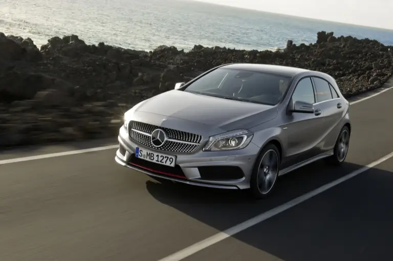 Mercedes Classe A 2012 - Nuove foto ufficiali - 11