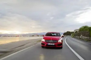 Mercedes Classe A 2012 - Nuove foto ufficiali - 24