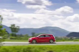 Mercedes Classe A 2012 - Nuove foto ufficiali - 25