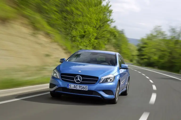 Mercedes Classe A 2012 - Nuove foto ufficiali - 28