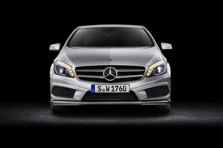 Mercedes Classe A 2012 nuove immagini - 17