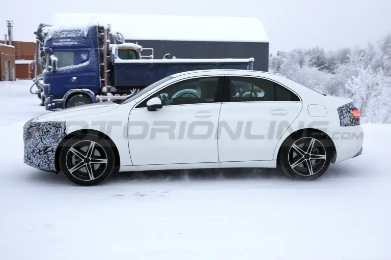 Mercedes Classe A 2023 - Foto Spia 31-03-2022 - 14