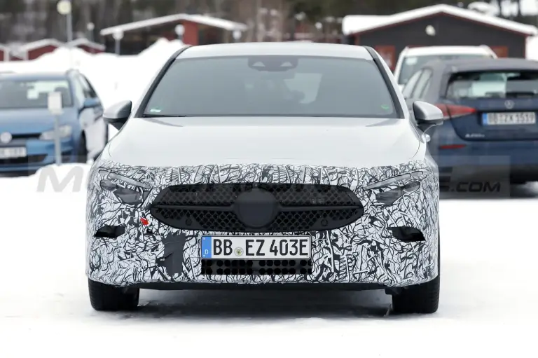 Mercedes Classe A 2023 - Foto Spia 31-03-2022 - 23