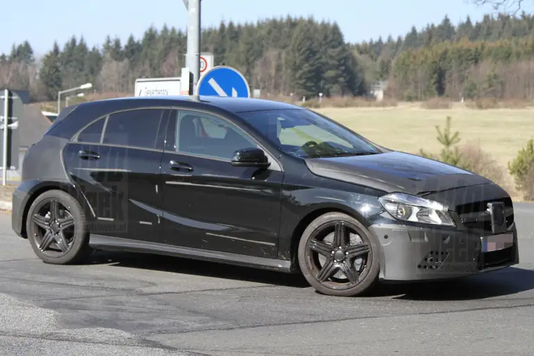 Mercedes Classe A AMG foto spia marzo 2012 - 3