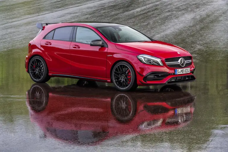 Mercedes Classe A e A45 AMG MY 2016 - 2