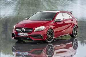 Mercedes Classe A e A45 AMG MY 2016