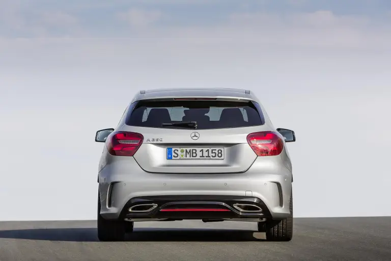 Mercedes Classe A e A45 AMG MY 2016 - 29