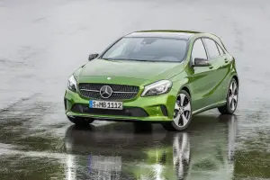 Mercedes Classe A e A45 AMG MY 2016 - 47