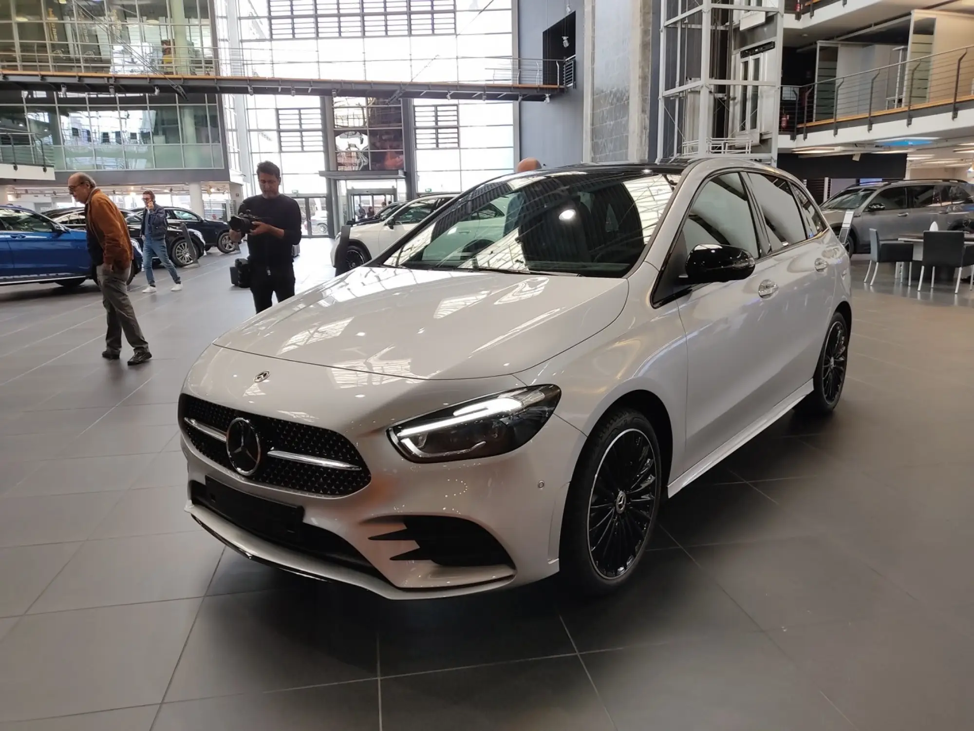 Mercedes Classe A e B 2023 - Foto live Milano - 8