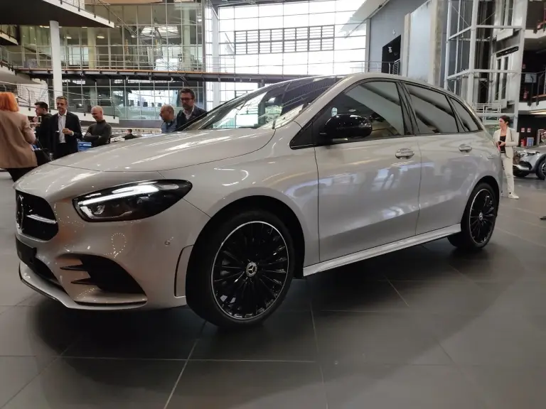 Mercedes Classe A e B 2023 - Foto live Milano - 21