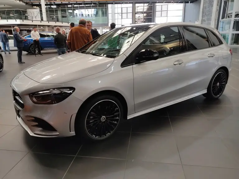 Mercedes Classe A e B 2023 - Foto live Milano - 50