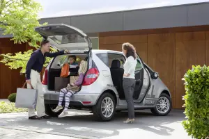 Mercedes Classe A E-CELL al Salone di Parigi 2010