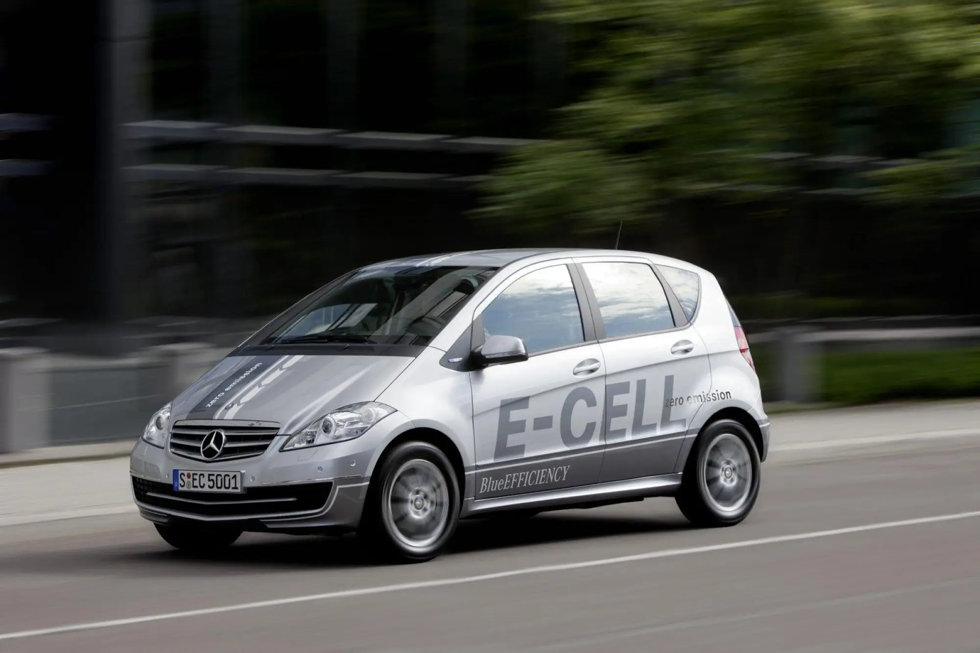 Mercedes Classe A E-CELL al Salone di Parigi 2010 - 3