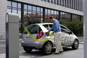 Mercedes Classe A E-CELL al Salone di Parigi 2010