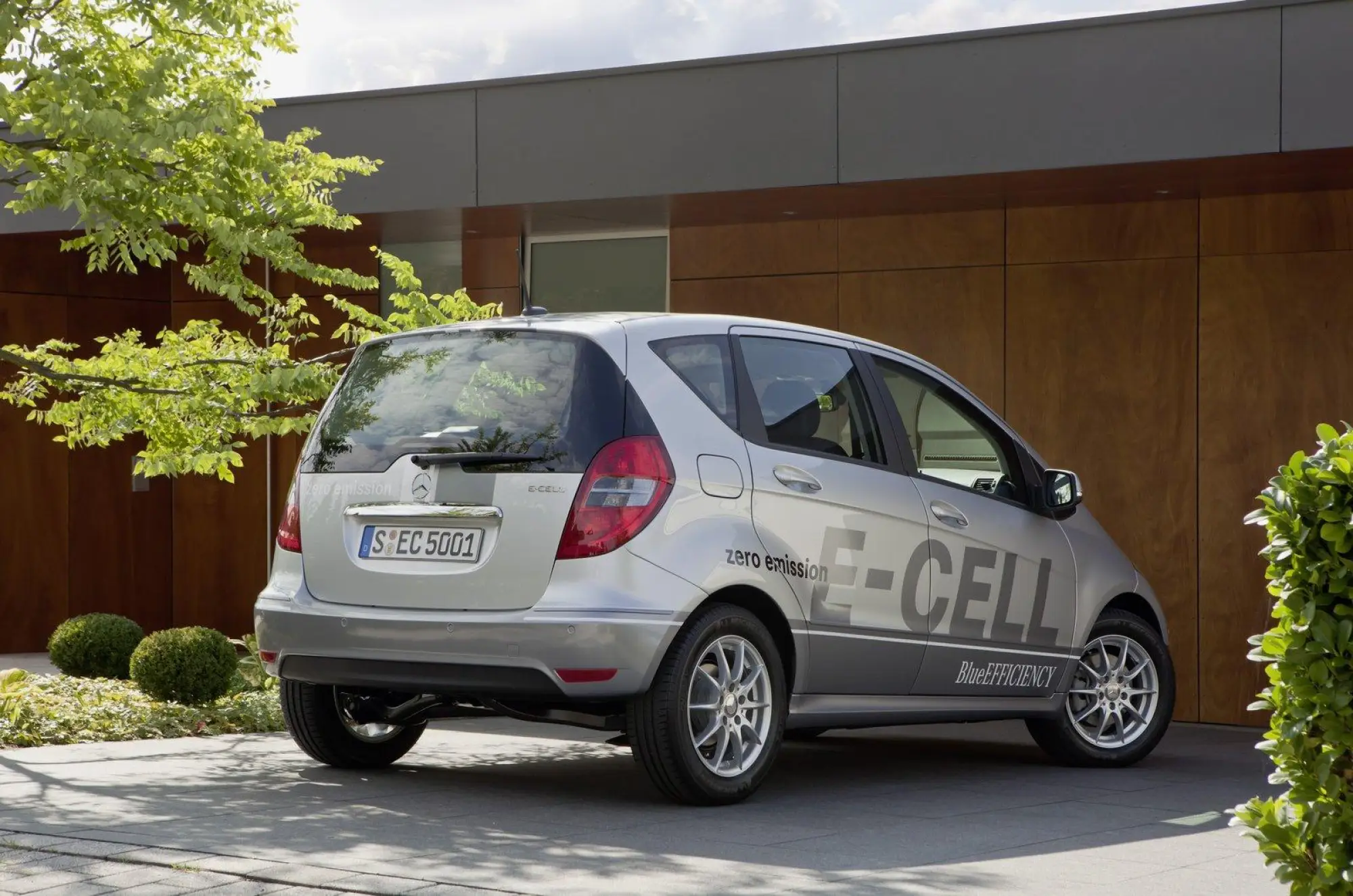 Mercedes Classe A E-CELL al Salone di Parigi 2010 - 15