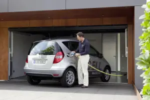 Mercedes Classe A E-CELL al Salone di Parigi 2010