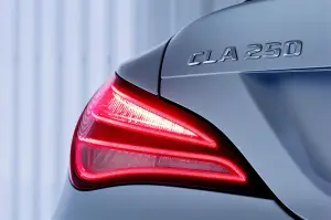 Mercedes Classe A e CLA - red dot Award - 6