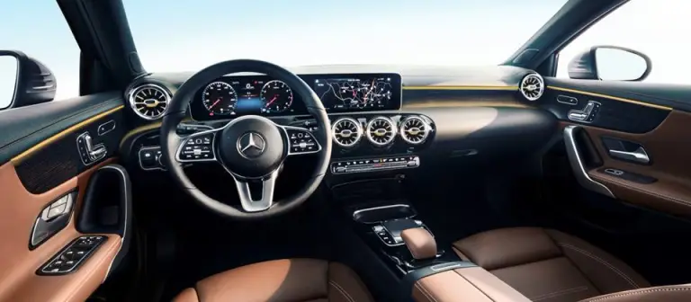 Mercedes Classe A MY 2018 interni - 6