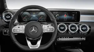 Mercedes Classe A MY 2018 - MBUX