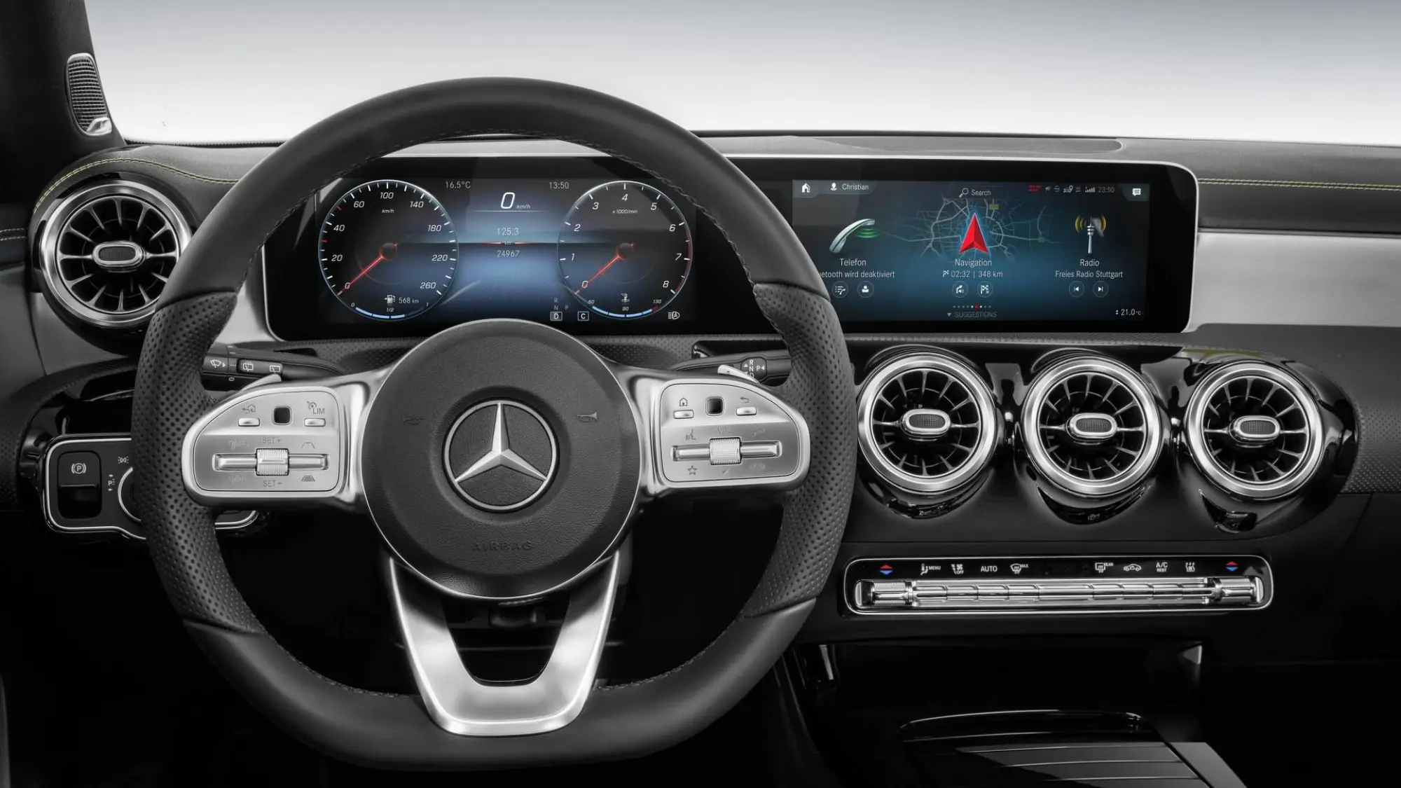 Mercedes Classe A MY 2018 - MBUX - 3