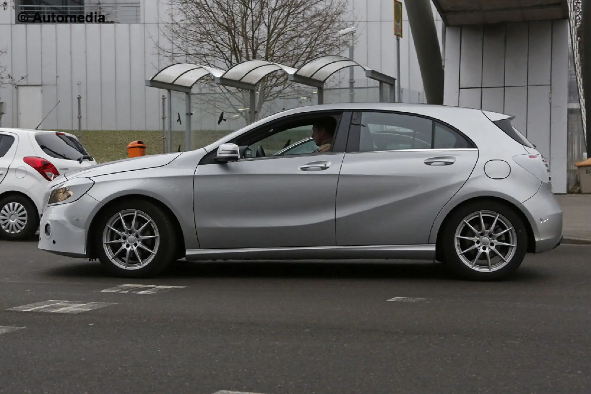 Mercedes Classe A restyling 2016 - foto spia gennaio 2015 - 5