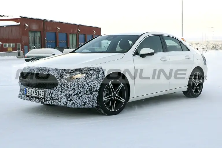 Mercedes Classe A Sedan 2023 - Foto Spia 08-12-2021 - 9