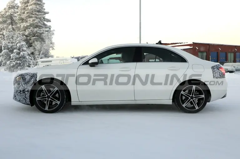 Mercedes Classe A Sedan 2023 - Foto Spia 08-12-2021 - 12