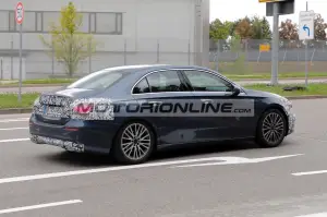Mercedes Classe A Sedan - Foto spia 8-10-2021 - 7
