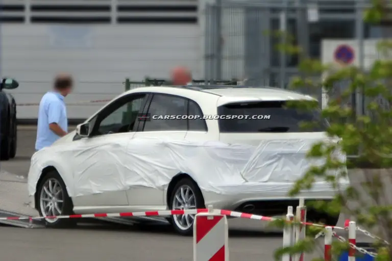 Mercedes Classe B 2012 foto - 3