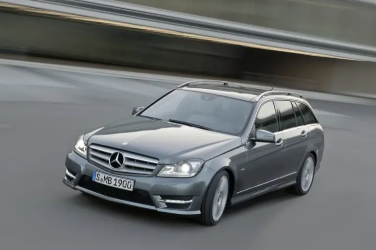 Mercedes Classe C 2011 - 17