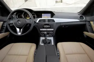 Mercedes Classe C 2011 - 34