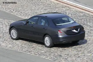 Mercedes Classe C 2014 - Foto spia 27-08-2013