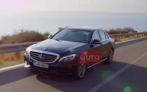 Mercedes Classe C 2015 immagini sfuggite - 17