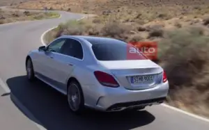 Mercedes Classe C 2015 immagini sfuggite - 24