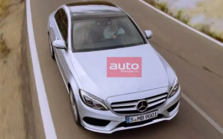 Mercedes Classe C 2015 immagini sfuggite - 27