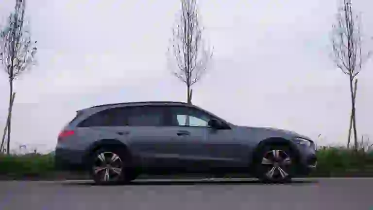 Mercedes Classe C All Terrain 2022: Come Va - 4