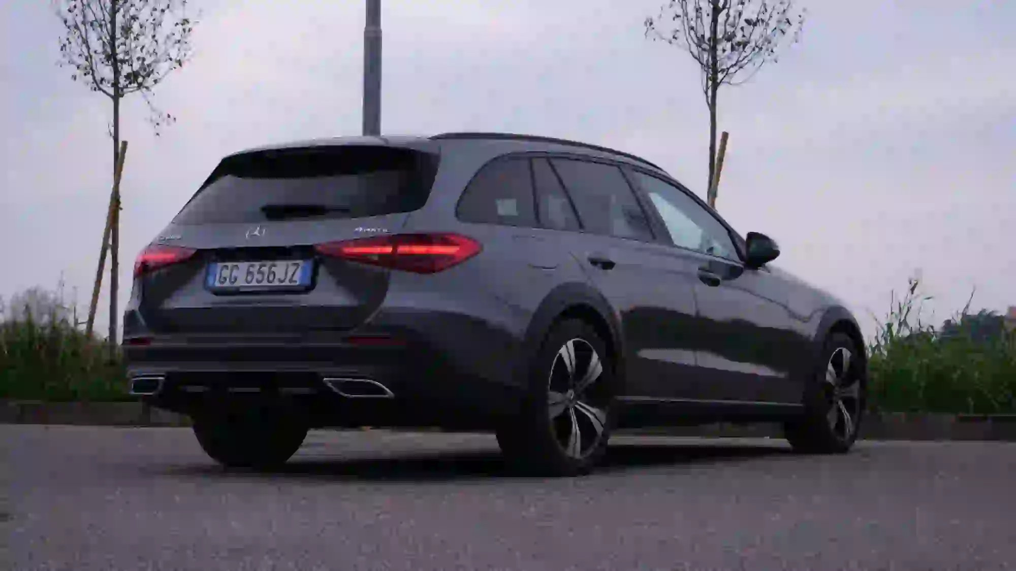 Mercedes Classe C All Terrain 2022: Come Va - 11