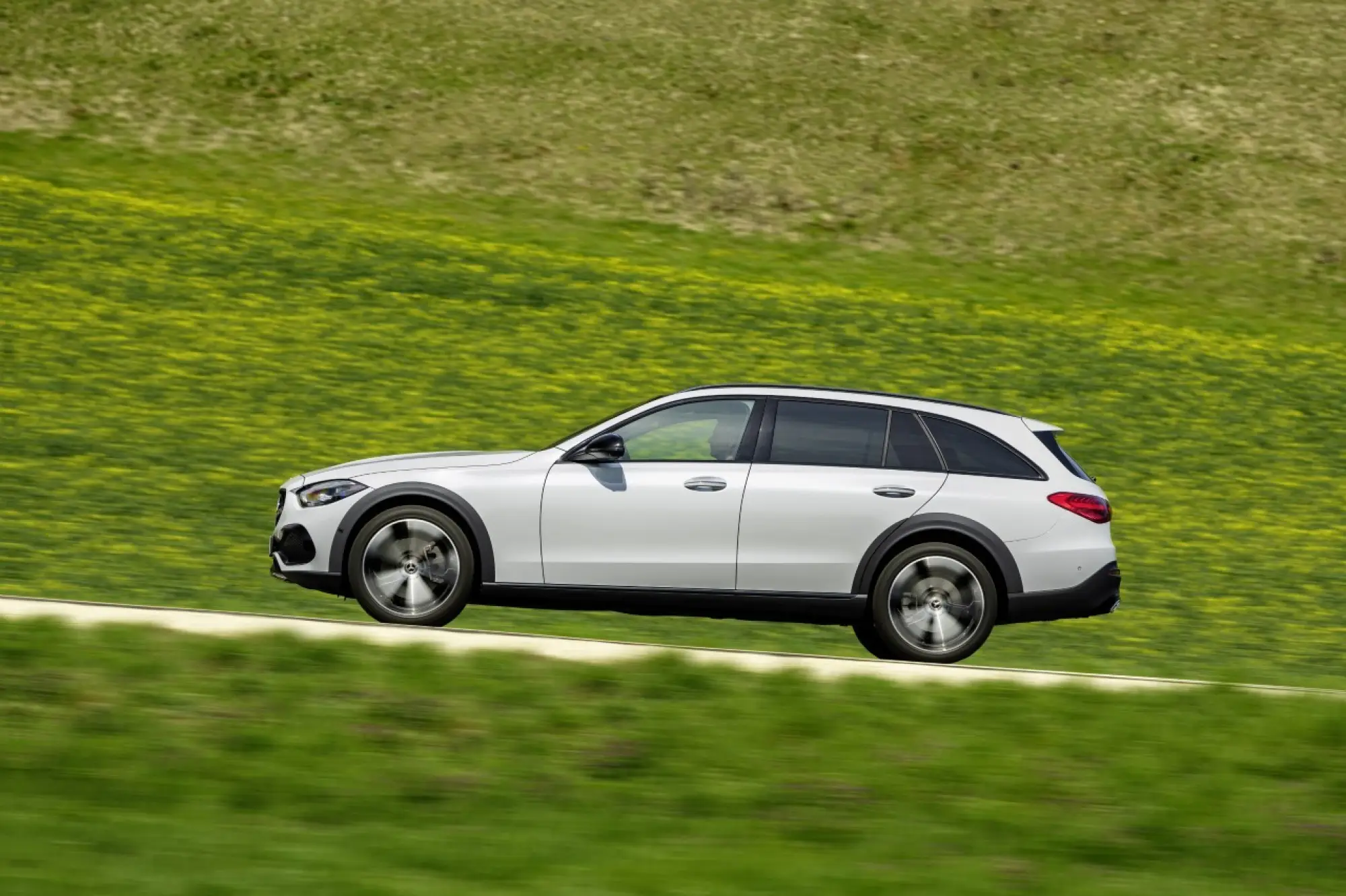 Mercedes Classe C All-Terrain 2022 - Foto ufficiali - 17