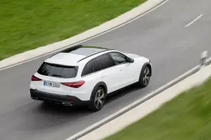 Mercedes Classe C All-Terrain 2022 - Foto ufficiali