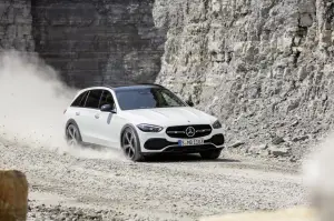 Mercedes Classe C All-Terrain 2022 - Foto ufficiali
