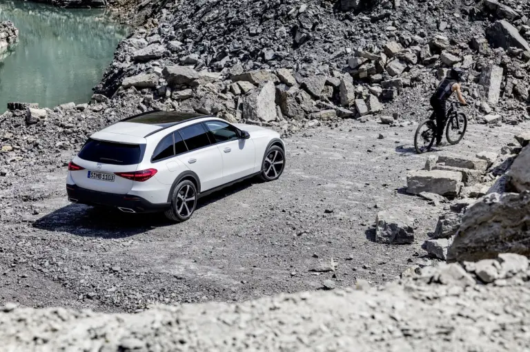 Mercedes Classe C All-Terrain 2022 - Foto ufficiali - 19